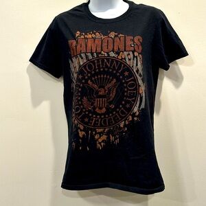 Ramones Band T-Shirt Black Graphic Tee Punk Rock Music Grunge Womens Size M‎